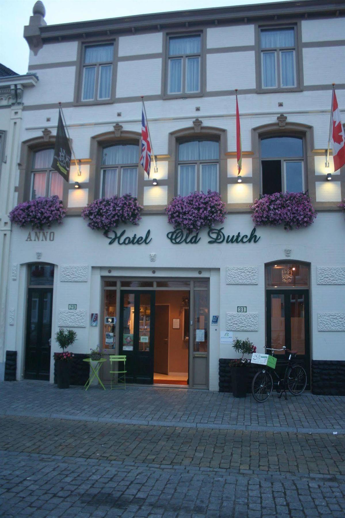 Hotel Old Dutch Bergen Op Zoom Eksteriør billede